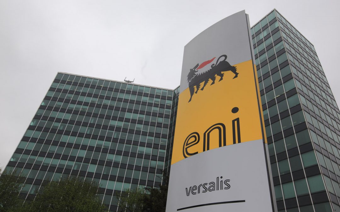 Eni, M5S – Governo supino e incurante del futuro della chimica verde